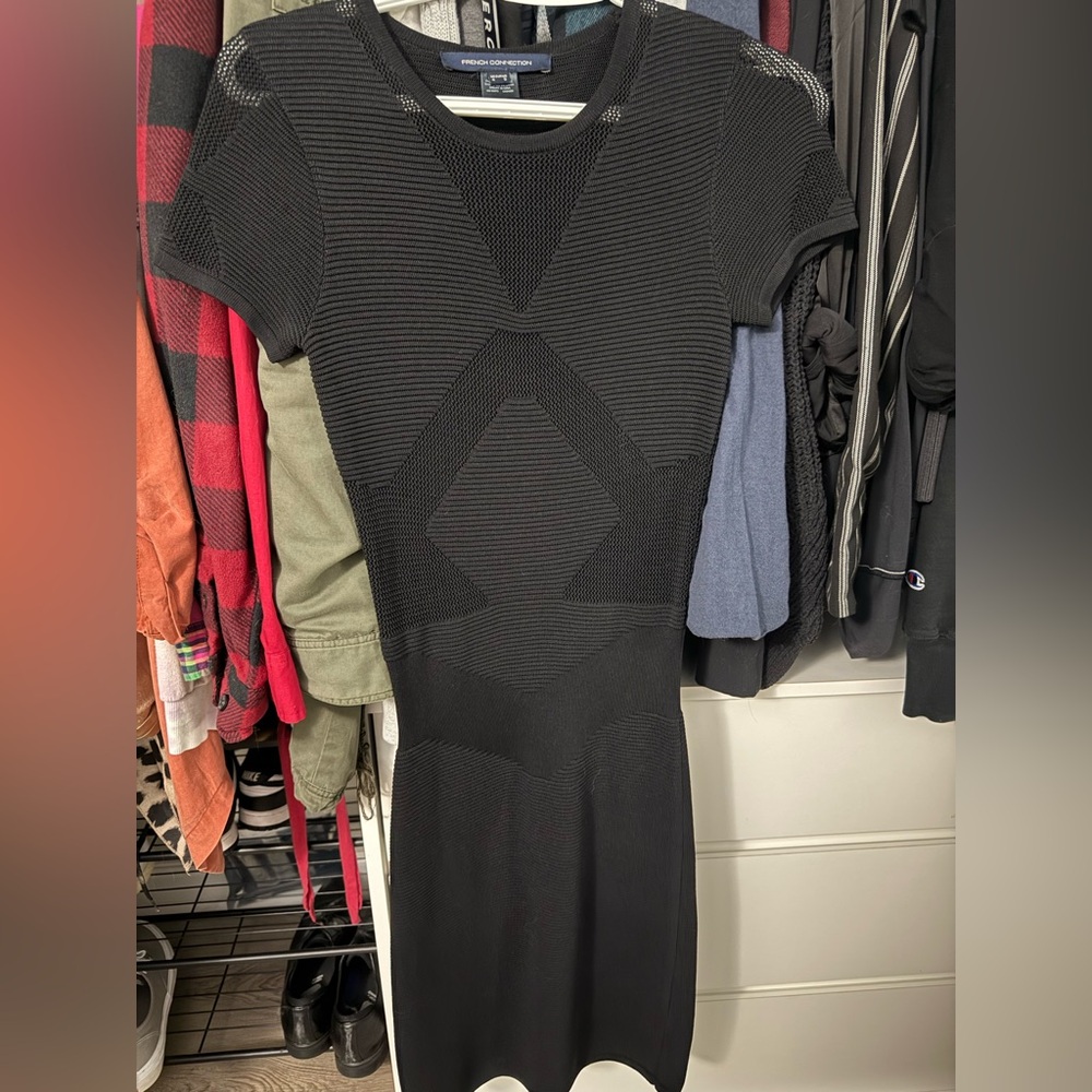 Black Short Sleeve Knit Dress